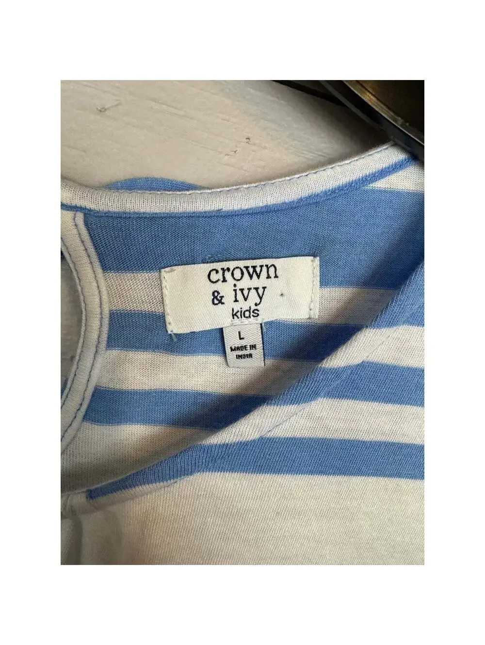 Crown & Ivy Kids Short Sleeve Top Girl's Size Large